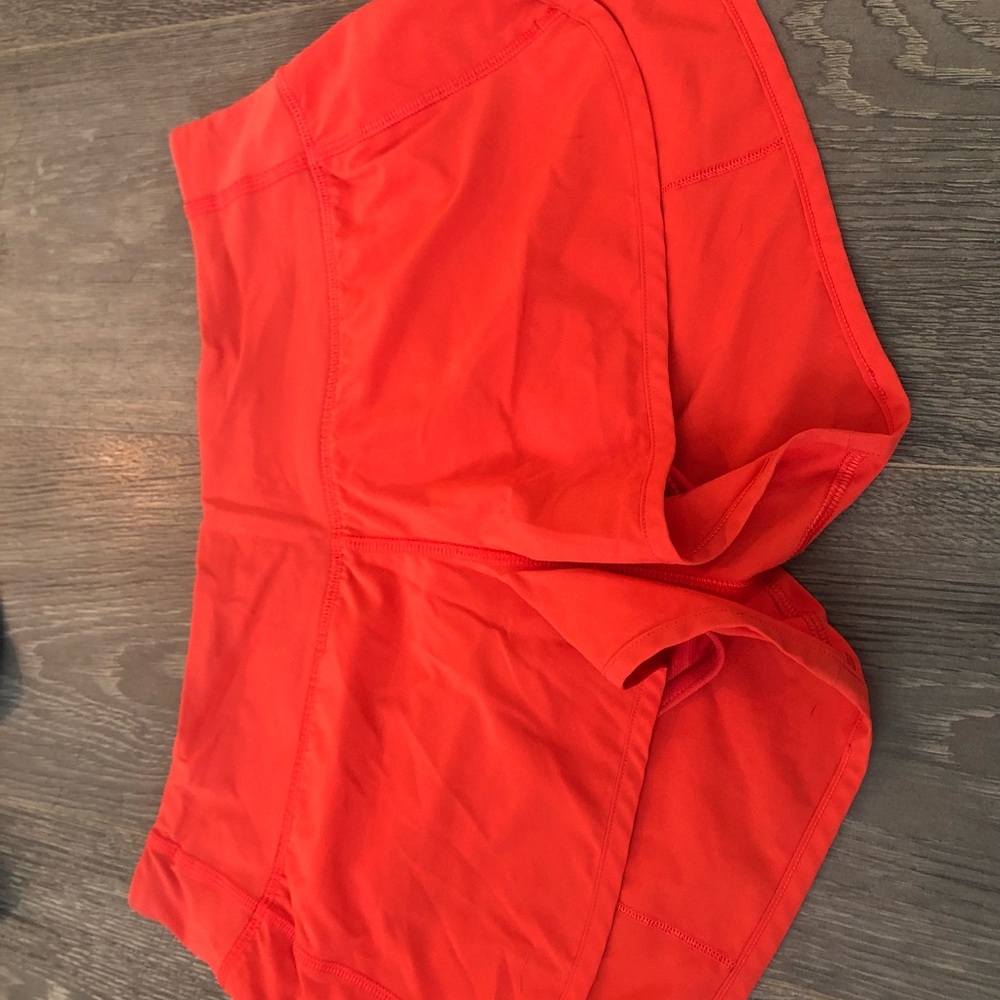 Lululemon Athletica Speed Short || 6